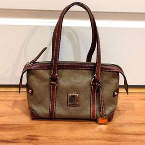 Dooney and Bourke EUC Small Tan &  brown Heart Deatil Purse With COA Orange Duck